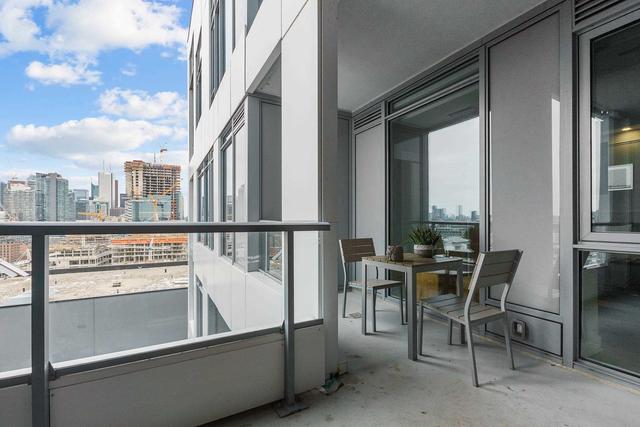1710 - 576 Front St W, Condo with 2 bedrooms, 2 bathrooms and 1 parking in Toronto ON | Image 18