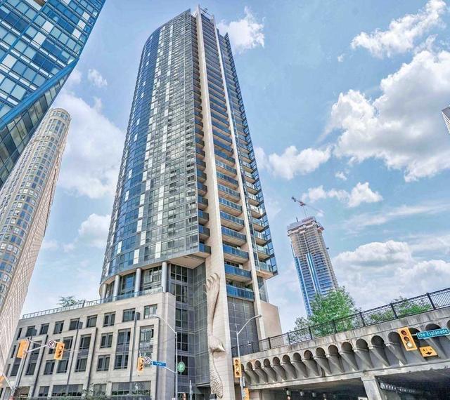 1108 - 1 The Esplanade Dr, Condo with 2 bedrooms, 2 bathrooms and 1 parking in Toronto ON | Card Image