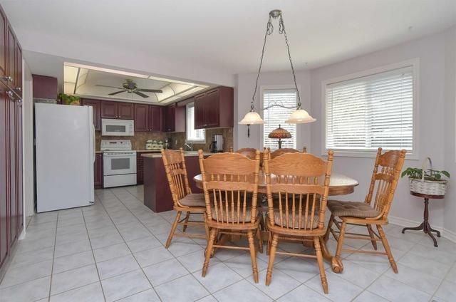 41 Kenwell Cres, House detached with 4 bedrooms, 3 bathrooms and 4 parking in Barrie ON | Image 5