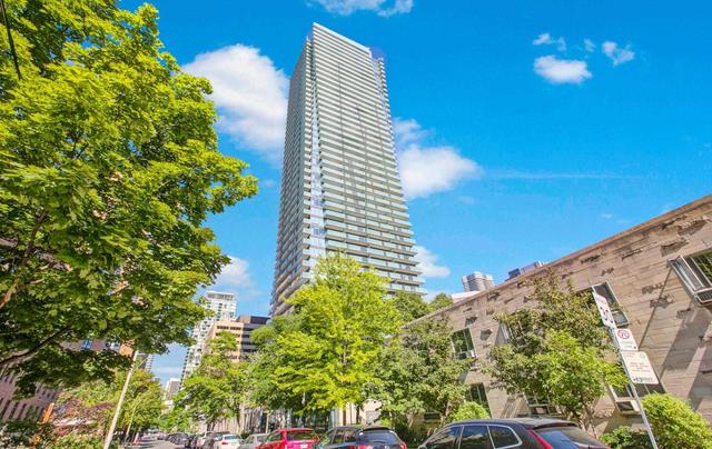 403 - 65 St Mary St, Condo with 1 bedrooms, 1 bathrooms and 1 parking in Toronto ON | Image 1