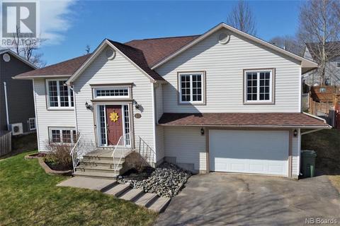 67 Maclean Court, Fredericton, NB, E3G9Y1 | Card Image