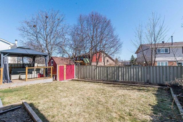 8 Bent Oak Circ, House detached with 3 bedrooms, 2 bathrooms and 2 parking in Mississauga ON | Image 25