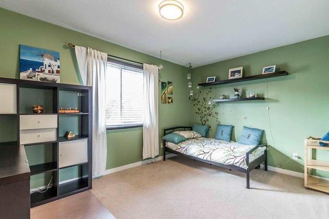 80 Milson Cres, House detached with 3 bedrooms, 2 bathrooms and 2 parking in Guelph ON | Image 10