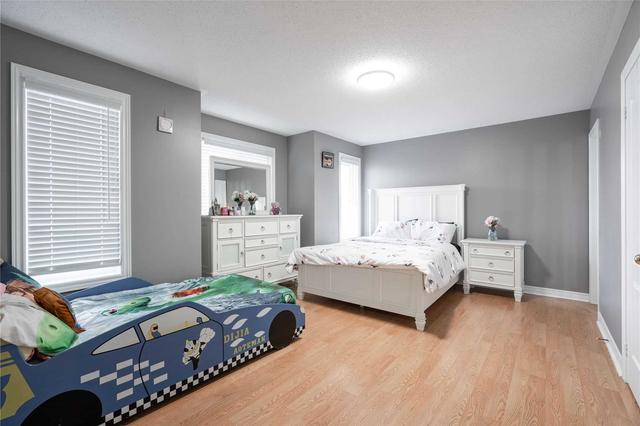2 Blazing Star Dr, House detached with 4 bedrooms, 6 bathrooms and 6 parking in Brampton ON | Image 24