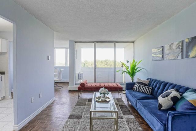 809 - 530 Lolita Gdns, Condo with 3 bedrooms, 1 bathrooms and 1 parking in Mississauga ON | Image 22