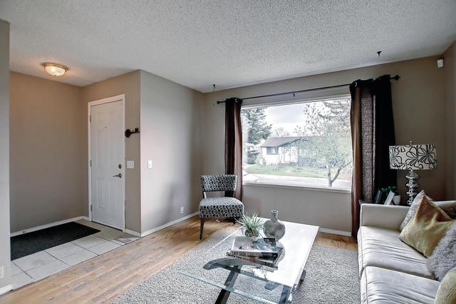 74 Falsby Court Ne, Home with 3 bedrooms, 1 bathrooms and null parking in Calgary AB | Image 26