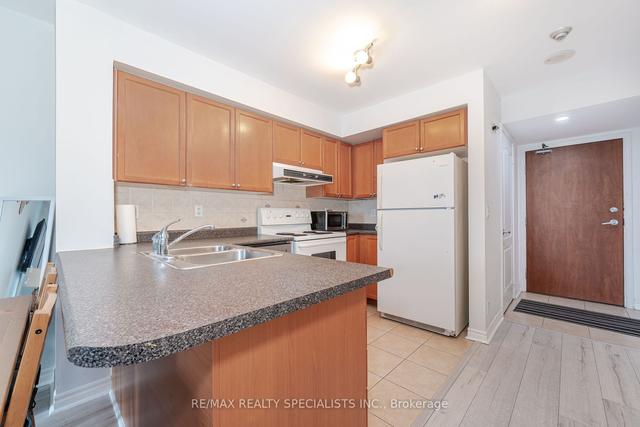 507 - 33 Elm Dr W, Condo with 1 bedrooms, 1 bathrooms and 1 parking in Mississauga ON | Image 4
