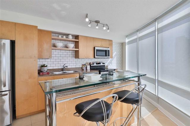 3209 - 361 Front St, Condo with 1 bedrooms, 1 bathrooms and 1 parking in Toronto ON | Image 7