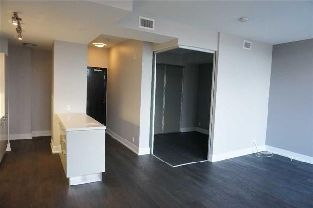 404 - 799 College St, Condo with 2 bedrooms, 1 bathrooms and 1 parking in Toronto ON | Image 12