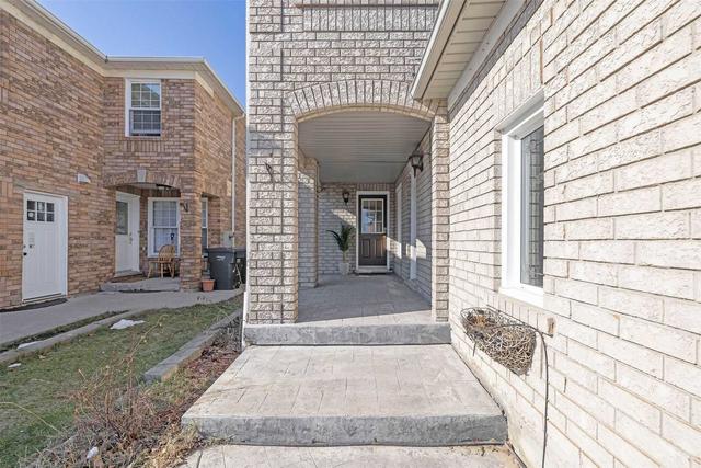 1356 Quest Circ, House semidetached with 3 bedrooms, 4 bathrooms and 5 parking in Mississauga ON | Image 23