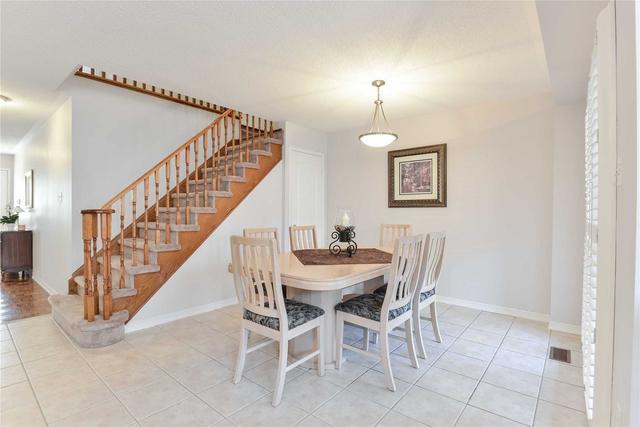 186 Hawkview Blvd, House attached with 3 bedrooms, 3 bathrooms and 3 parking in Vaughan ON | Image 20