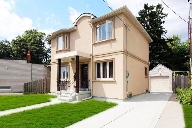 106 Danforth Rd, House detached with 3 bedrooms, 4 bathrooms and 3 parking in Toronto ON | Image 1