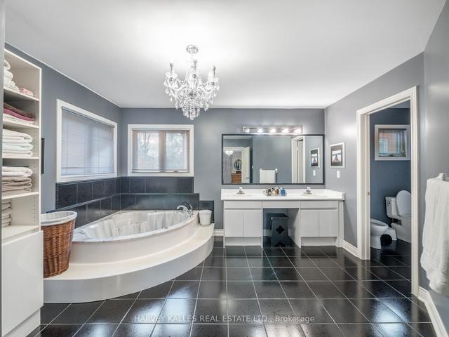 30 Bowring Walk, House detached with 4 bedrooms, 5 bathrooms and 6 parking in Toronto ON | Image 13