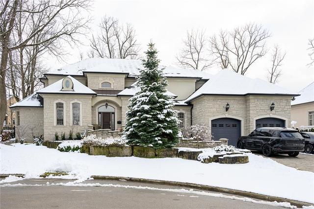 728 Woodhaven Place, House detached with 4 bedrooms, 3 bathrooms and 7 parking in Hamilton ON | Image 1