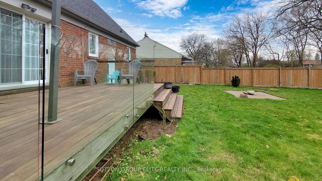 857 North Service Rd, House detached with 2 bedrooms, 3 bathrooms and 3 parking in Mississauga ON | Image 31