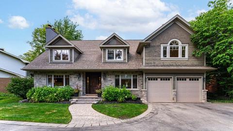 3011 Lakeshore Rd, House detached with 4 bedrooms, 6 bathrooms and 6 parking in Burlington ON | Card Image