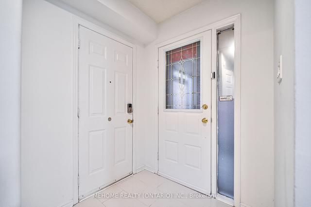 7 Bishop Cres, House detached with 3 bedrooms, 4 bathrooms and 6 parking in Markham ON | Image 23