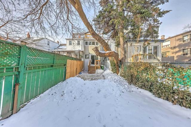 567 Pape Ave, House semidetached with 3 bedrooms, 4 bathrooms and 0 parking in Toronto ON | Image 33
