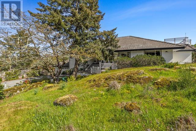 3849 Graceland Dr, House detached with 3 bedrooms, 3 bathrooms and 4 parking in Metchosin BC | Image 8