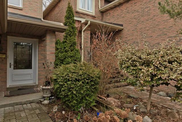 4079 Trapper Cres, House detached with 3 bedrooms, 4 bathrooms and 3 parking in Mississauga ON | Image 23