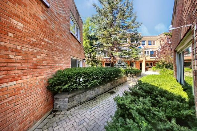 4 - 390 Wellesley St E, Townhouse with 2 bedrooms, 3 bathrooms and 1 parking in Toronto ON | Image 14