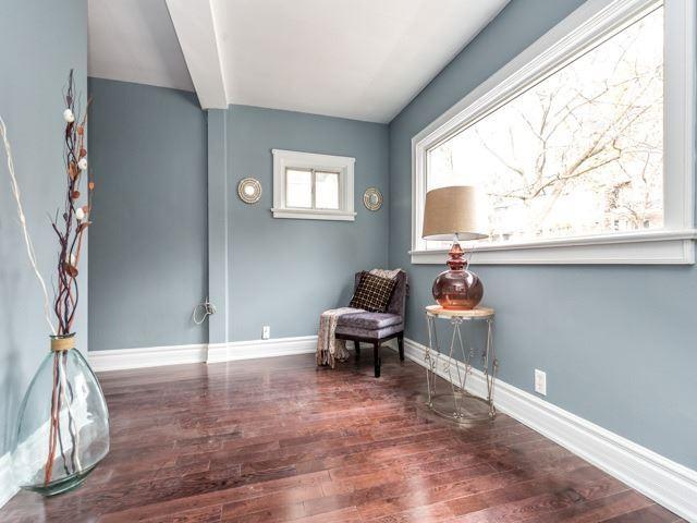 110 Lamb Ave, House detached with 3 bedrooms, 3 bathrooms and 1 parking in Toronto ON | Image 3