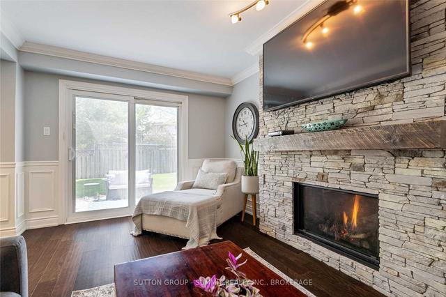 2402 Butternut Cres, House detached with 4 bedrooms, 3 bathrooms and 6 parking in Burlington ON | Image 10