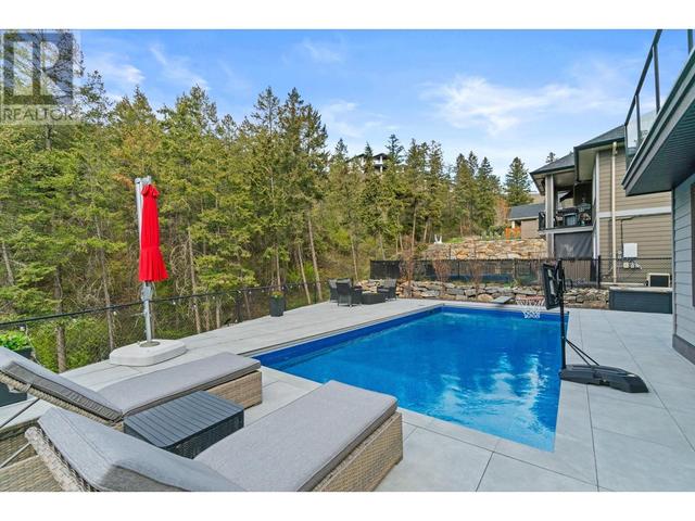 200 Lost Creek Court, House detached with 5 bedrooms, 3 bathrooms and 4 parking in Kelowna BC | Image 49