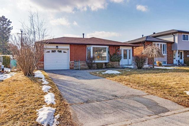 46 Bryant Rd, House detached with 3 bedrooms, 2 bathrooms and 3 parking in Ajax ON | Image 1
