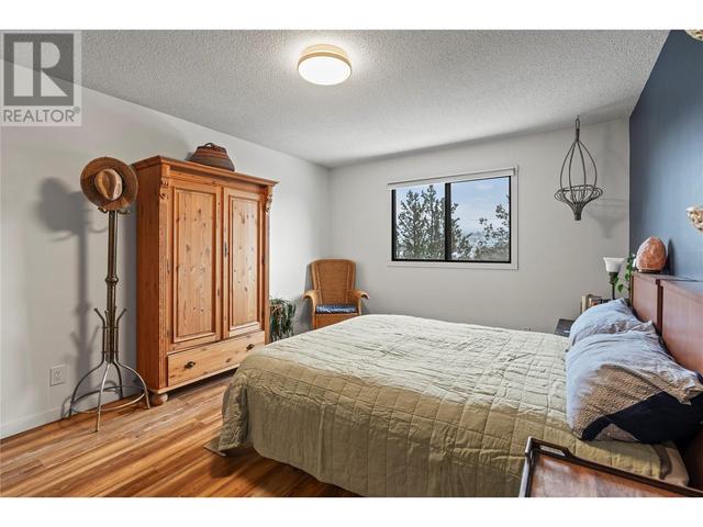 3901 - 32 Avenue Unit# 201, Condo with 3 bedrooms, 2 bathrooms and 2 parking in Vernon BC | Image 33
