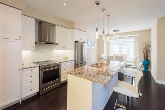 2015 Deerview Common, House attached with 4 bedrooms, 4 bathrooms and 1 parking in Oakville ON | Image 3