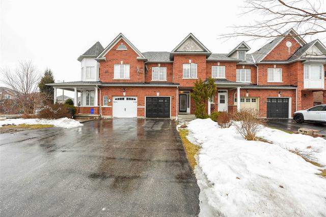 3 Haymer Dr, House attached with 3 bedrooms, 3 bathrooms and 4 parking in Vaughan ON | Image 27