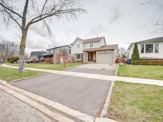 2214 Blue Beech Cres, House detached with 4 bedrooms, 3 bathrooms and 4 parking in Mississauga ON | Image 12