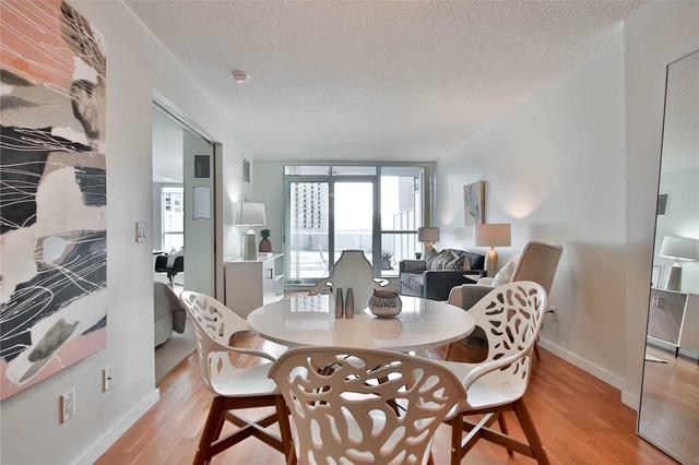 404 - 208 Queens Quay W, Condo with 1 bedrooms, 2 bathrooms and 1 parking in Toronto ON | Image 29