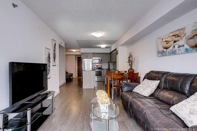 1015 - 185 Bonis Ave, Condo with 1 bedrooms, 1 bathrooms and 1 parking in Toronto ON | Image 2