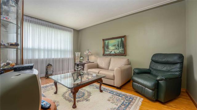 249 Elgin St, House detached with 3 bedrooms, 1 bathrooms and 4 parking in Brantford ON | Image 31