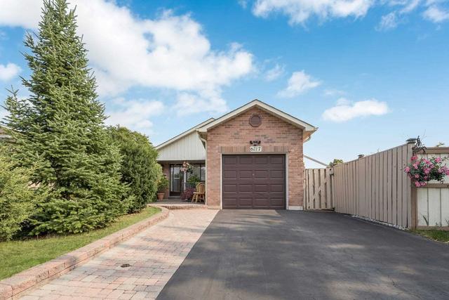 6217 Kindree Circ, House detached with 3 bedrooms, 2 bathrooms and 3 parking in Mississauga ON | Image 1