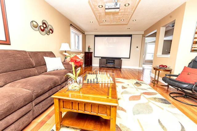 326 Howard Cres, House detached with 4 bedrooms, 4 bathrooms and 4 parking in Orangeville ON | Image 38