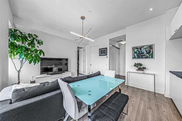 1706 - 111 St Clair Ave W, Condo with 1 bedrooms, 1 bathrooms and 0 parking in Toronto ON | Image 10