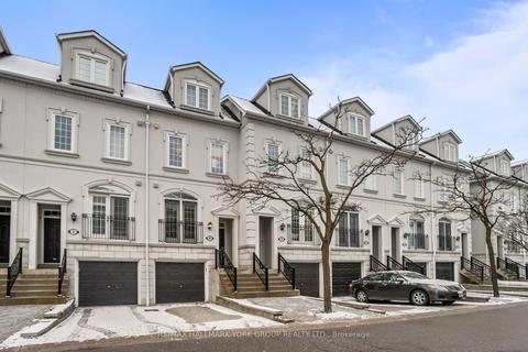 10 - 38 Hunt Ave, Townhouse with 3 bedrooms, 3 bathrooms and 2 parking in Richmond Hill ON | Card Image