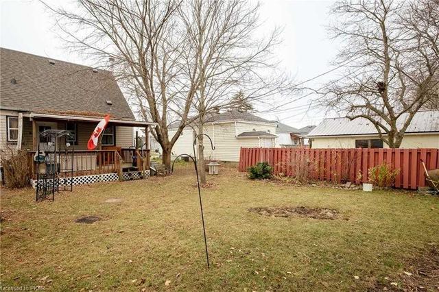 448 Hamilton St, House detached with 2 bedrooms, 1 bathrooms and 2 parking in Peterborough ON | Image 18