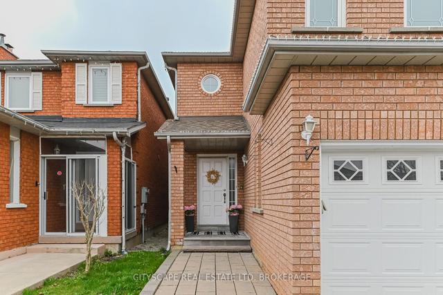 32 Pennsylvania Ave, House detached with 4 bedrooms, 4 bathrooms and 4 parking in Brampton ON | Image 12