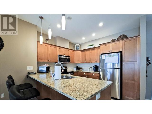 3314 - 1990 Upper Sundance Drive, Condo with 2 bedrooms, 2 bathrooms and 1 parking in West Kelowna BC | Image 13
