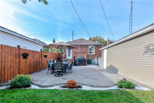 95 Hollis Ave, House detached with 2 bedrooms, 2 bathrooms and 4 parking in Toronto ON | Image 20