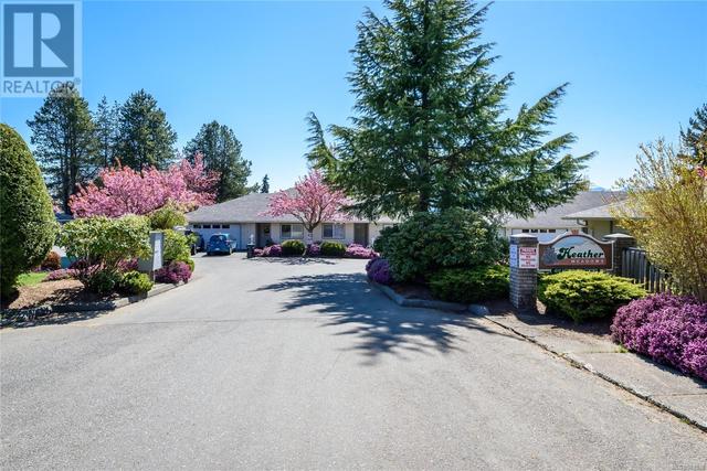 8 - 417 Heather Crt, House attached with 2 bedrooms, 2 bathrooms and 2 parking in Comox BC | Image 10