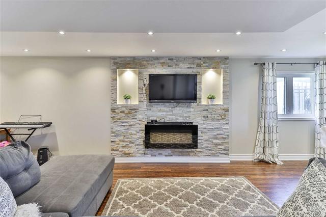 23 Meadowview Dr, House detached with 4 bedrooms, 4 bathrooms and 4 parking in Bradford West Gwillimbury ON | Image 19