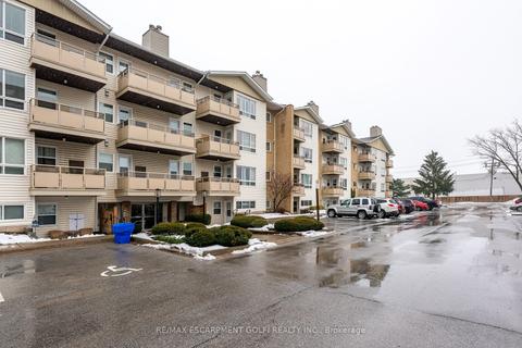 301-78 Roehampton Ave, St. Catharines, ON, L2M7W9 | Card Image