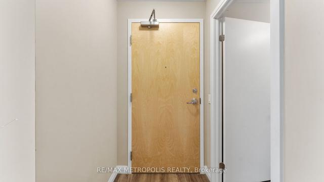 1510 - 60 Charles St W, Condo with 1 bedrooms, 1 bathrooms and 0 parking in Kitchener ON | Image 11