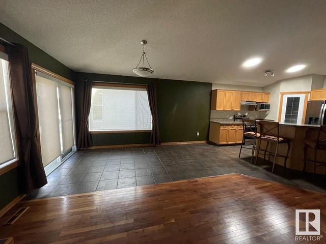 92 Linksview Dr, House detached with 3 bedrooms, 3 bathrooms and null parking in Spruce Grove AB | Image 9