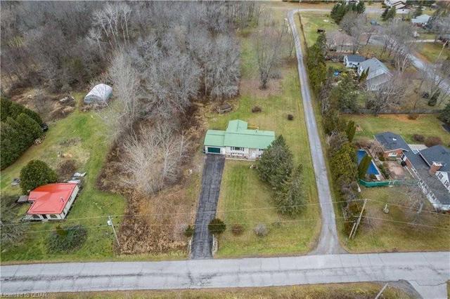 146 Old Portage Rd, House detached with 2 bedrooms, 2 bathrooms and 7 parking in Quinte West ON | Image 13